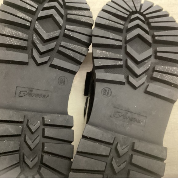 Forever 21 Glossy Black Loafers with Gold Accent - Picture 2 of 2